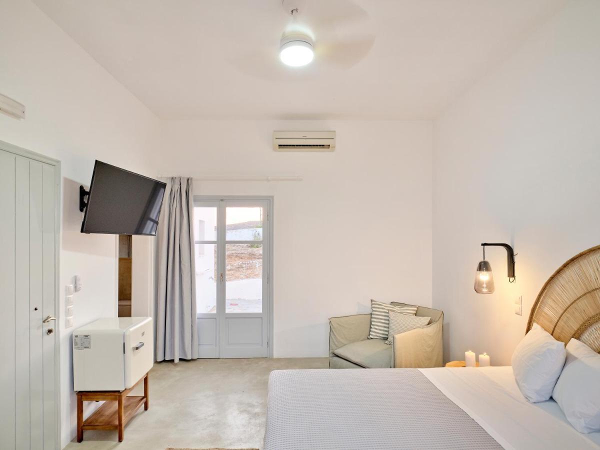 Bonatsa Beach House Кімолос Екстер'єр фото